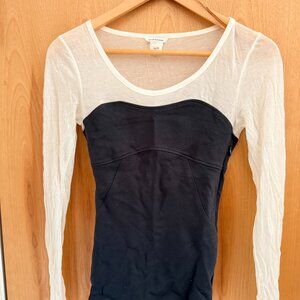 Club Monaco Sweetheart Sheer-Sleeve Colorblock Top - XS/TP